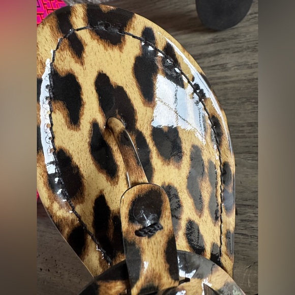 Tory Burch Patent Leather Leopard Print Sandal (7) - Picture 10 of 10